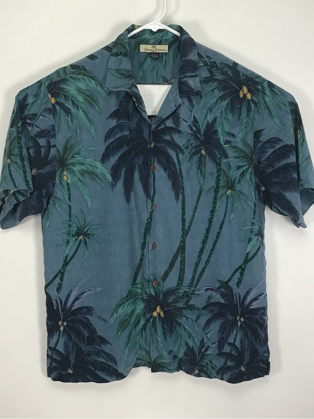 Tommy Bahama men’s short sleeve button up silk Hawaiian shirt large